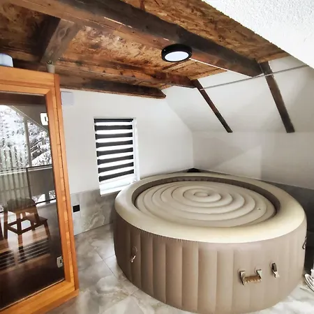 Lux Escape Pridolci Villa *