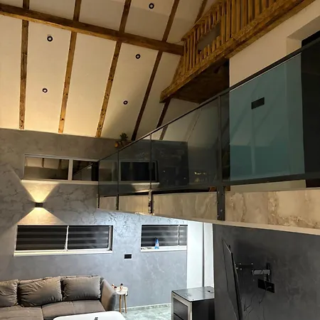 Lux Escape Pridolci Villa *